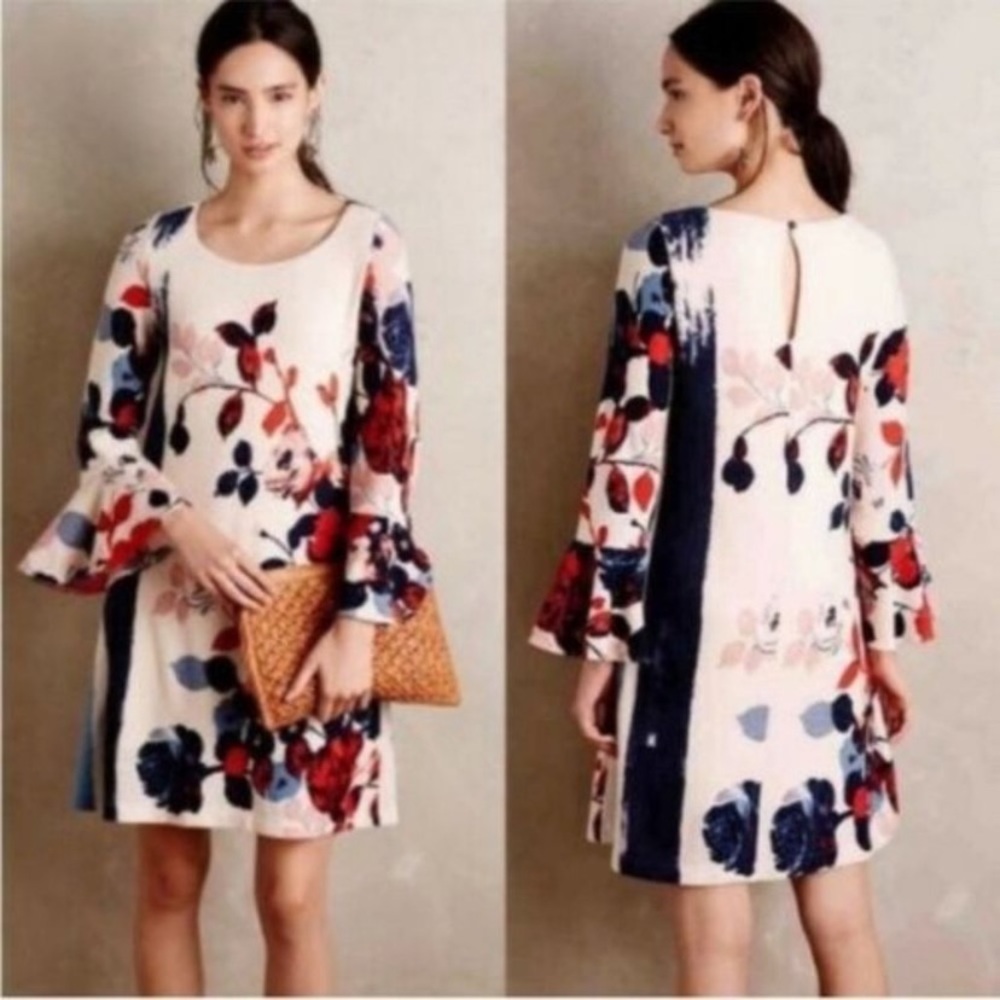 Anthropologie Maeve bell sleeve flora dress. Small